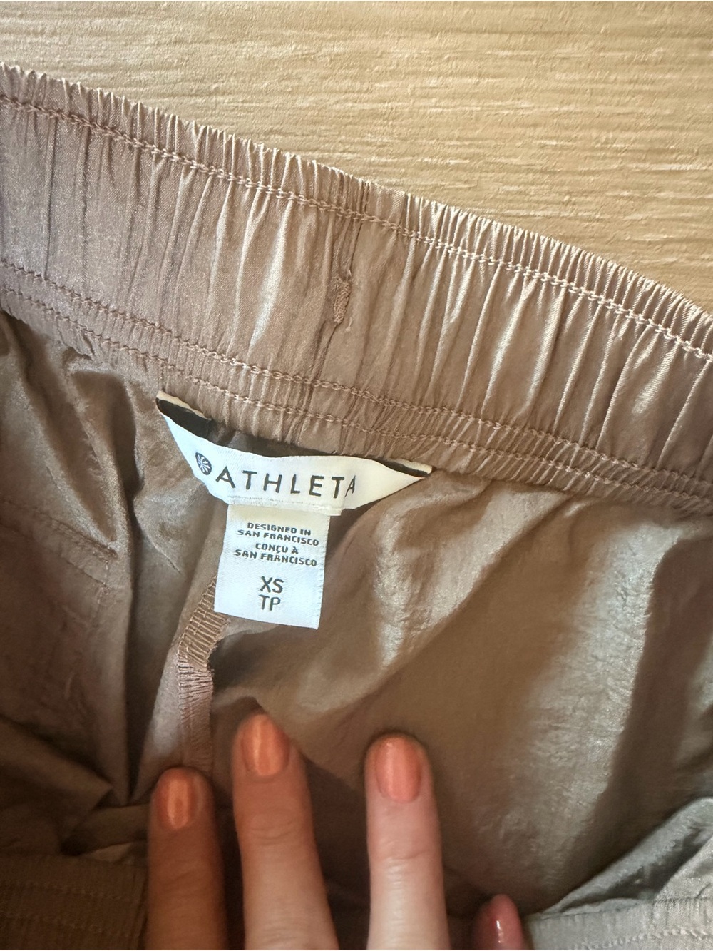 Women’s Athleta jogger style track pants Elastic Waist - Brown - Picture 2 of 3